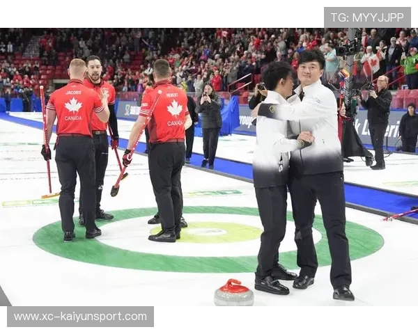 冰壶世锦赛:中国破纪录晋级 冰壶世锦赛:中国破纪录晋级